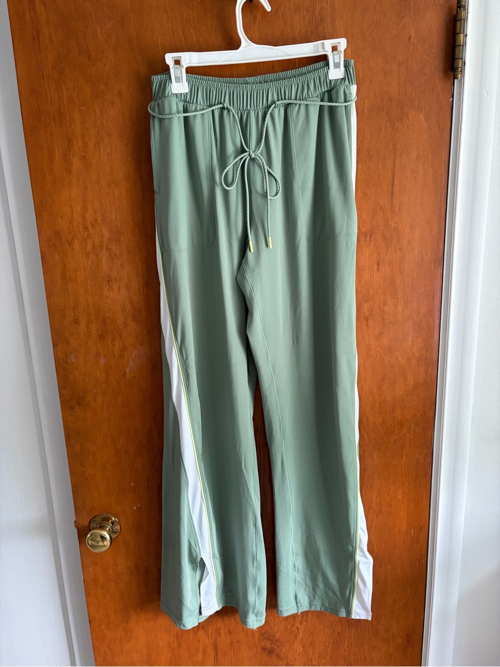 Offline by aerie real me track trouser